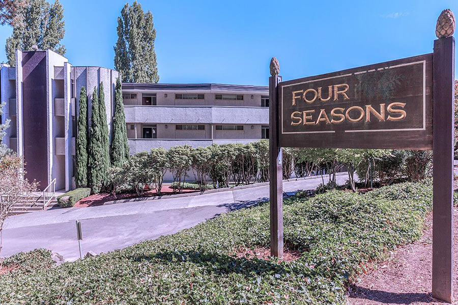 Four Seasons Apartments Entrance